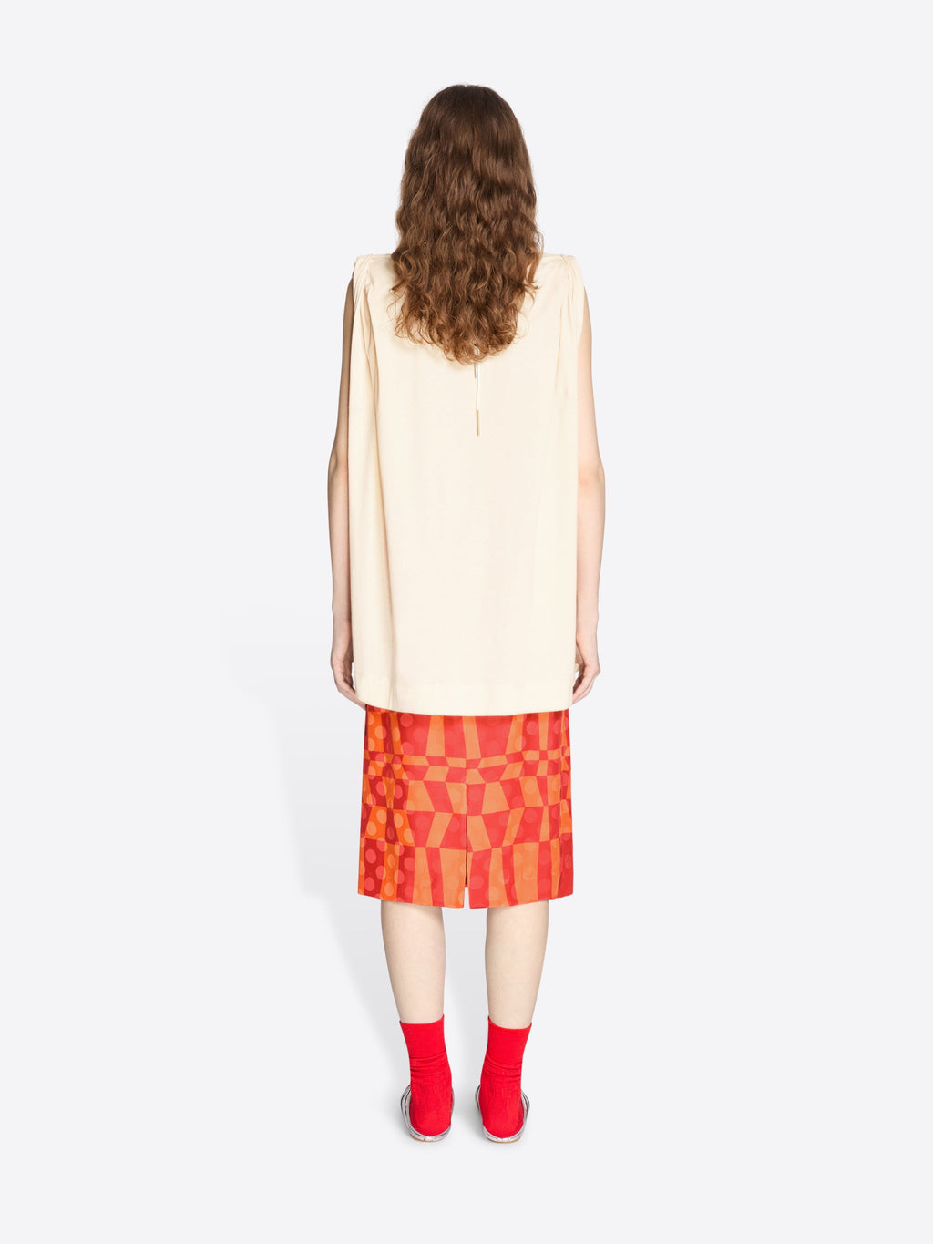 Loose Sleeveless Tee